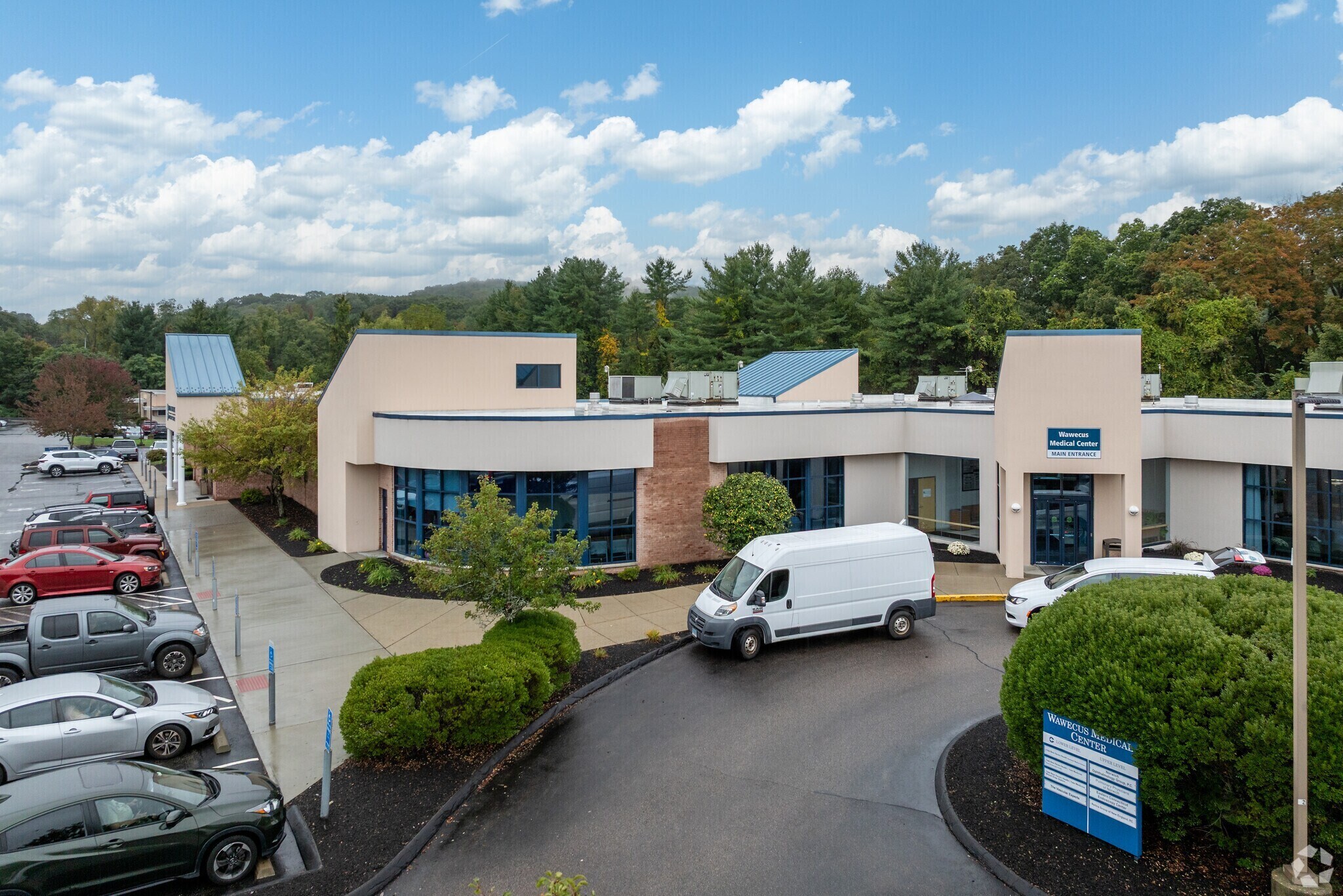 79 Wawecus St, Norwich, CT for Rent