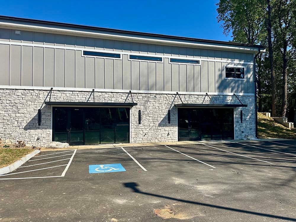 2705 W Market St, Johnson City, TN for Rent