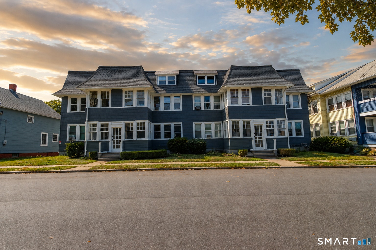 80-82 Maple Ave, New London, CT for Sale