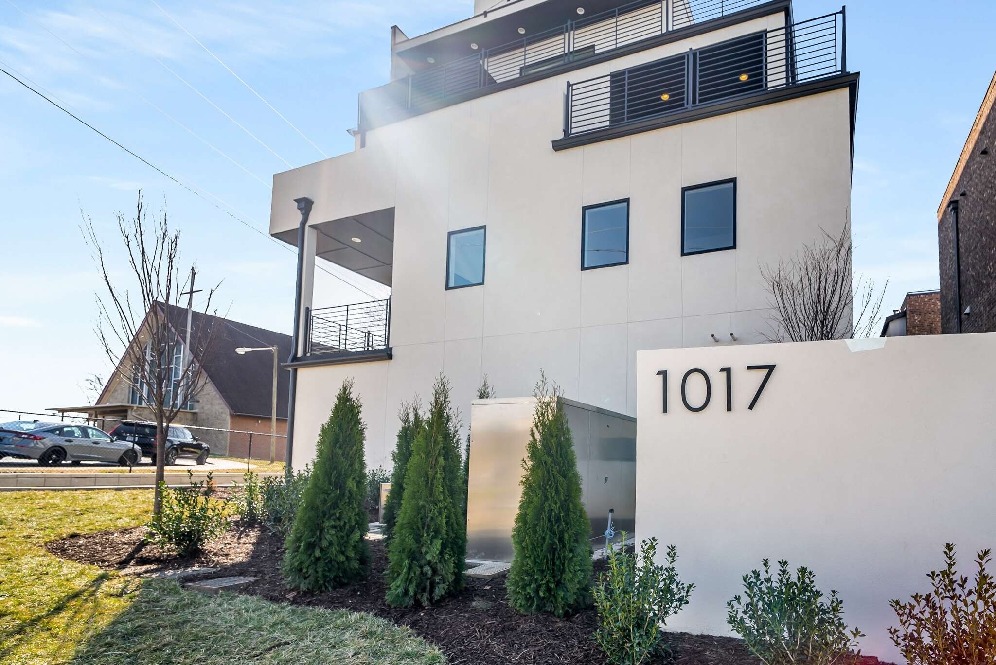 1017 12th Ave S, Nashville, TN for Sale