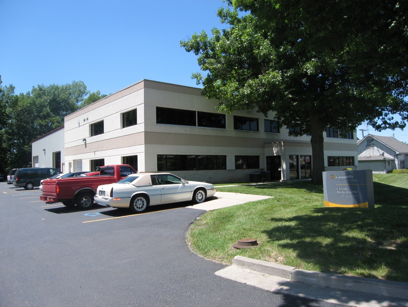 2920 N Arlington Ave Indianapolis, IN 46218 - Flex Property for Lease ...