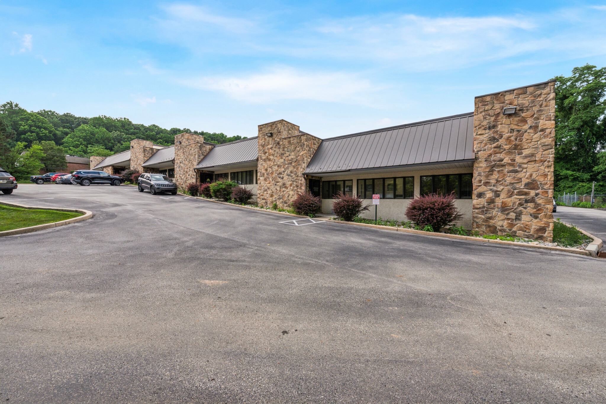 37 Industrial Blvd, Paoli, PA for Sale