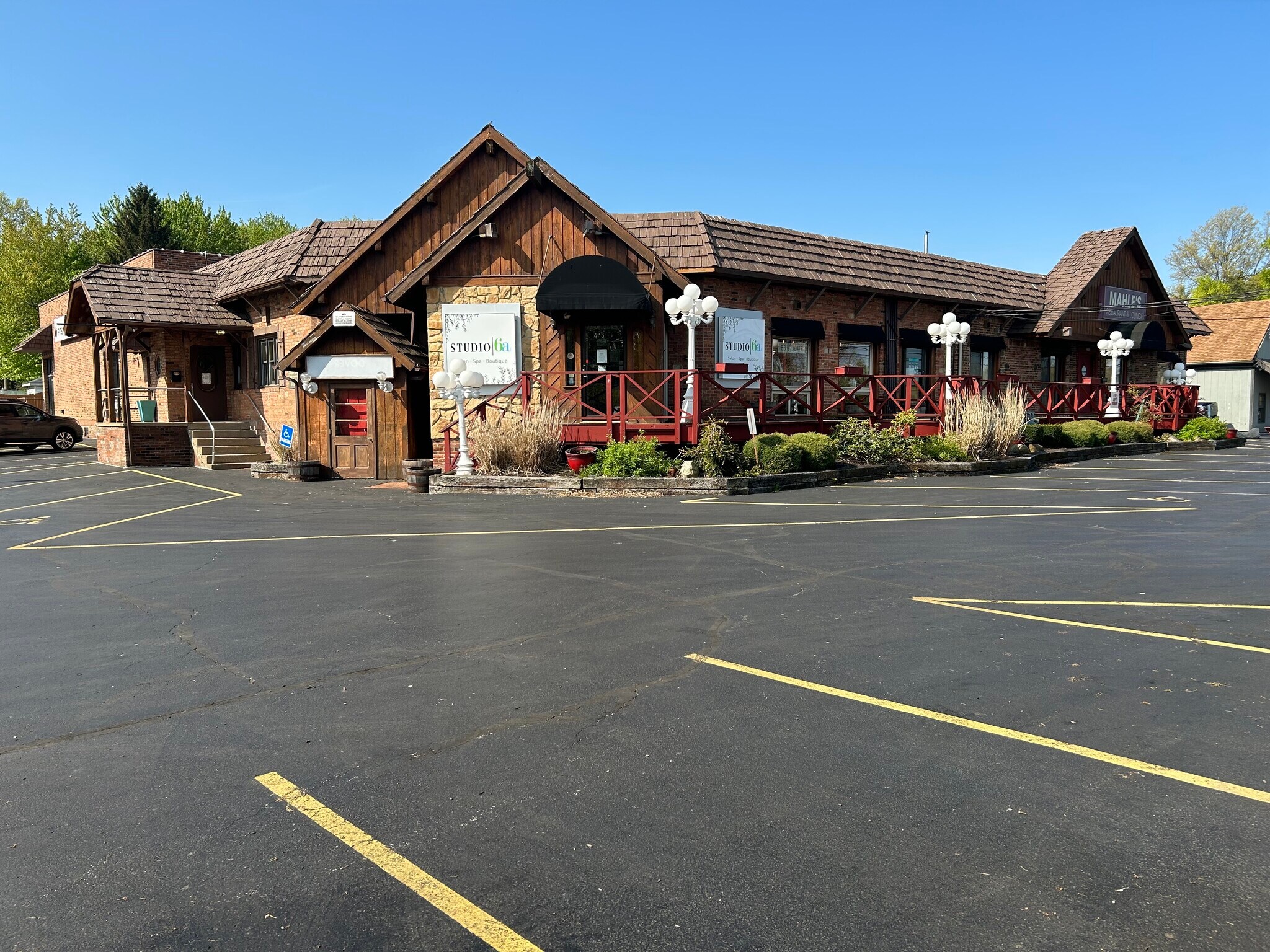 24945 Detroit Rd Westlake, OH 44145 Retail Property for Lease on