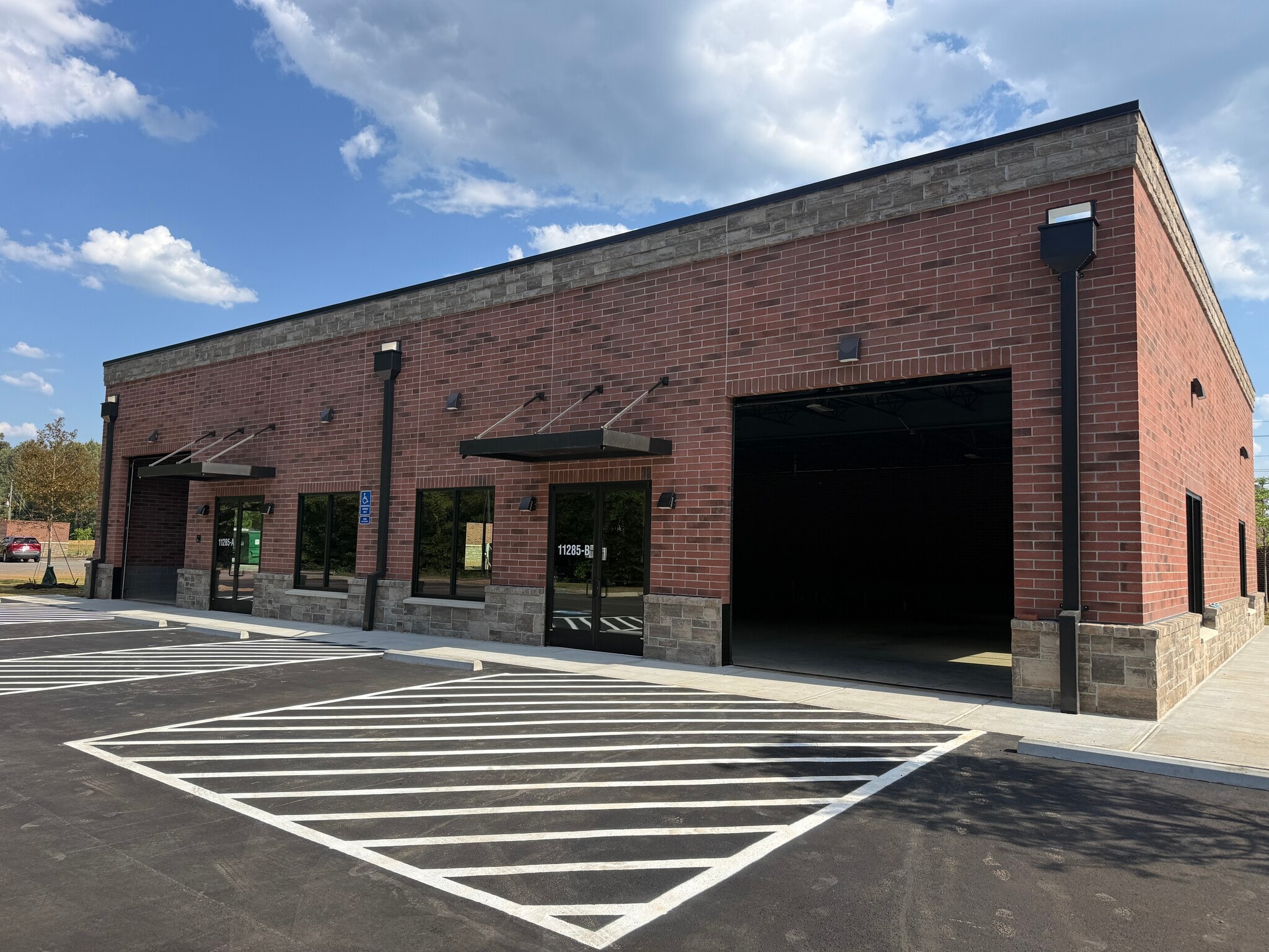 11281 Highway 92, Woodstock, GA for Rent