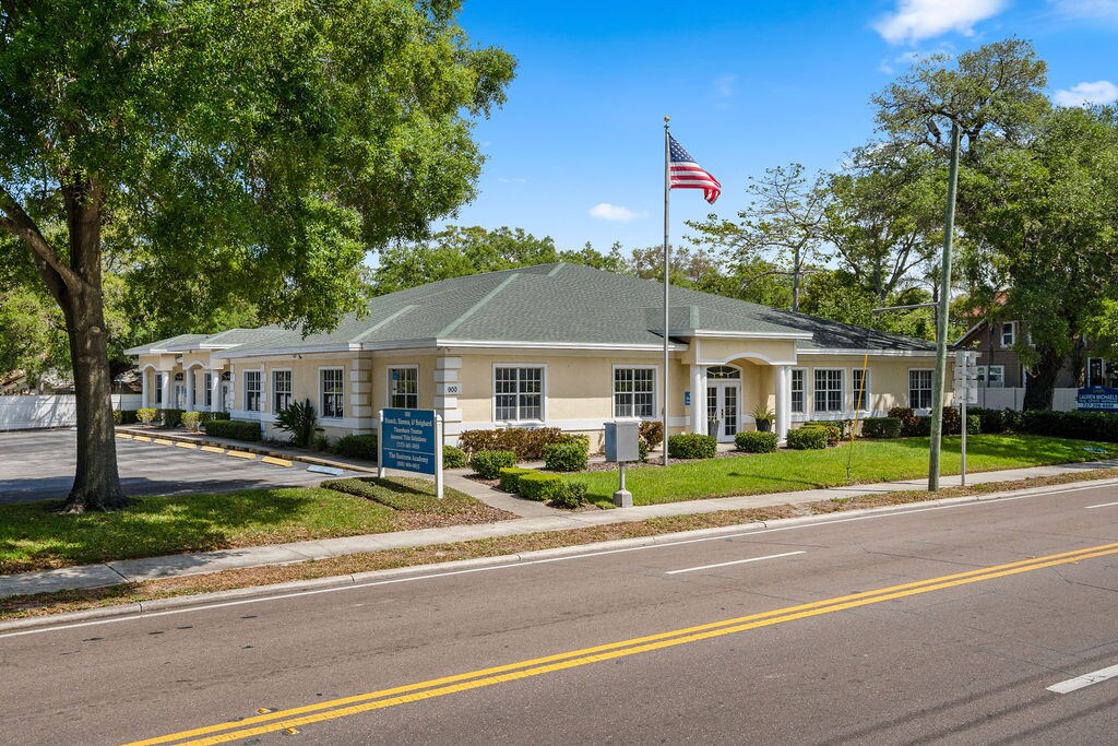 900 Drew St, Clearwater, FL for Rent