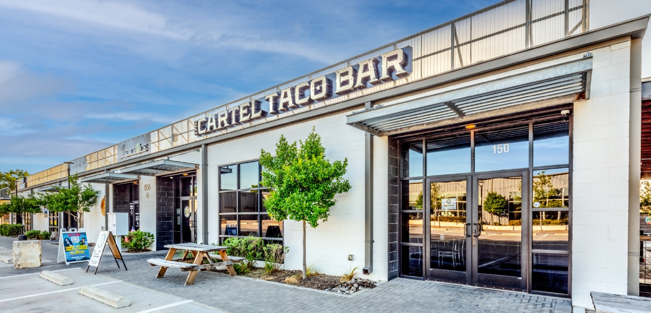 506 E Division St, Arlington, TX for Rent