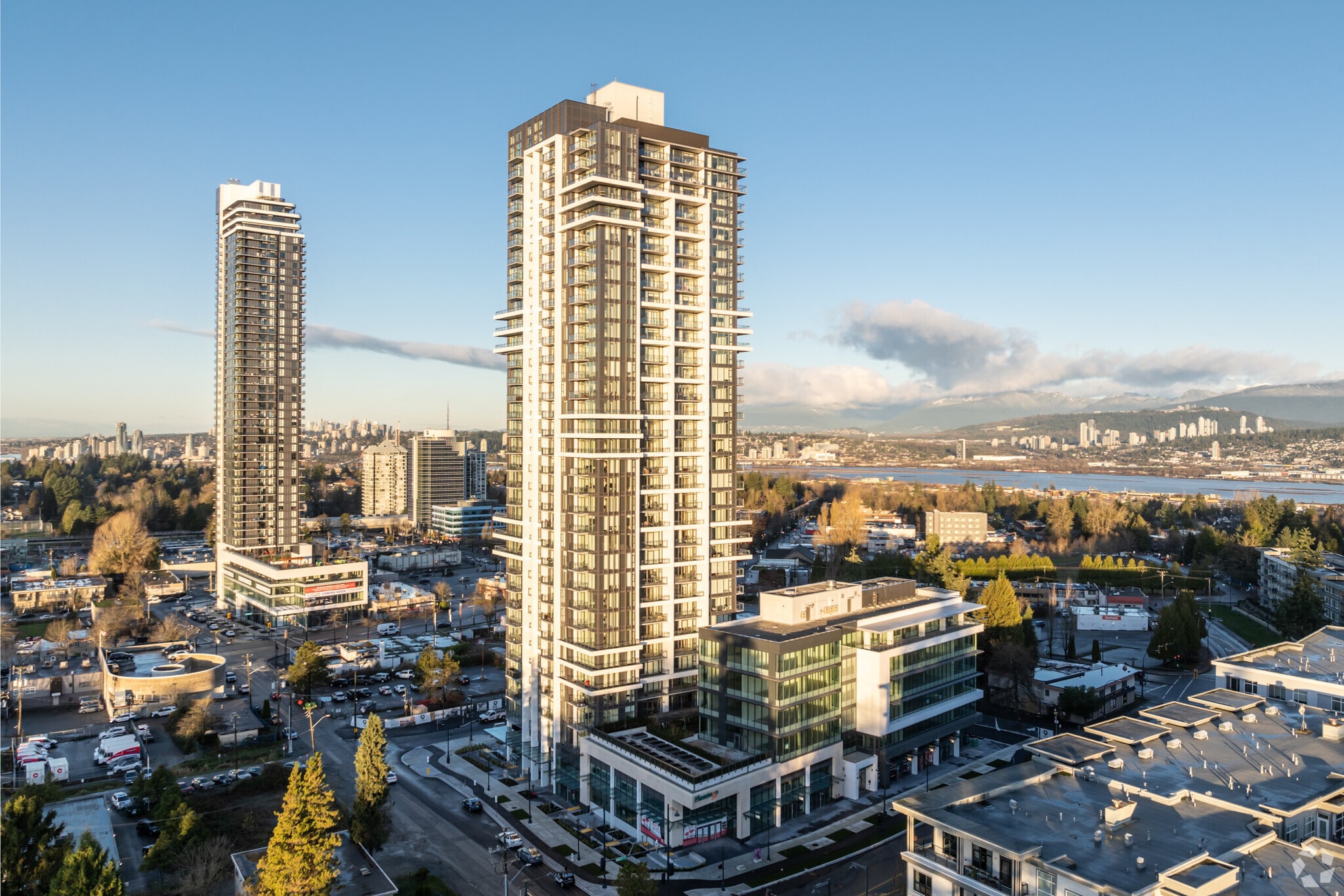 13675 107A Av, Surrey, BC for Rent