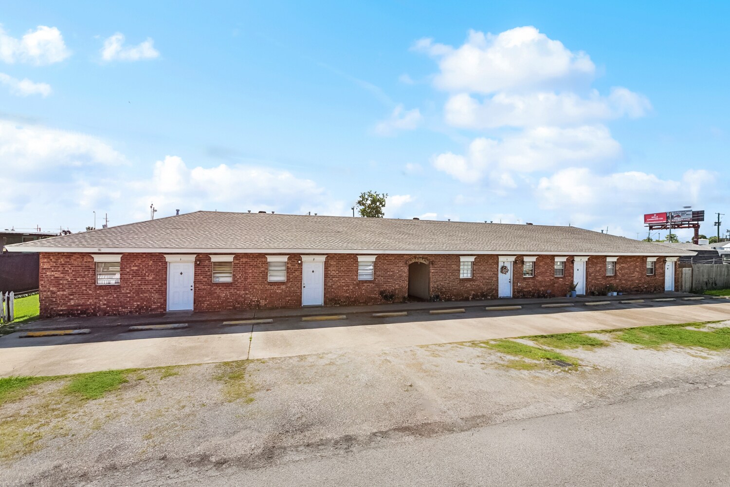 2222 Florida Ave, Kenner, LA for Sale