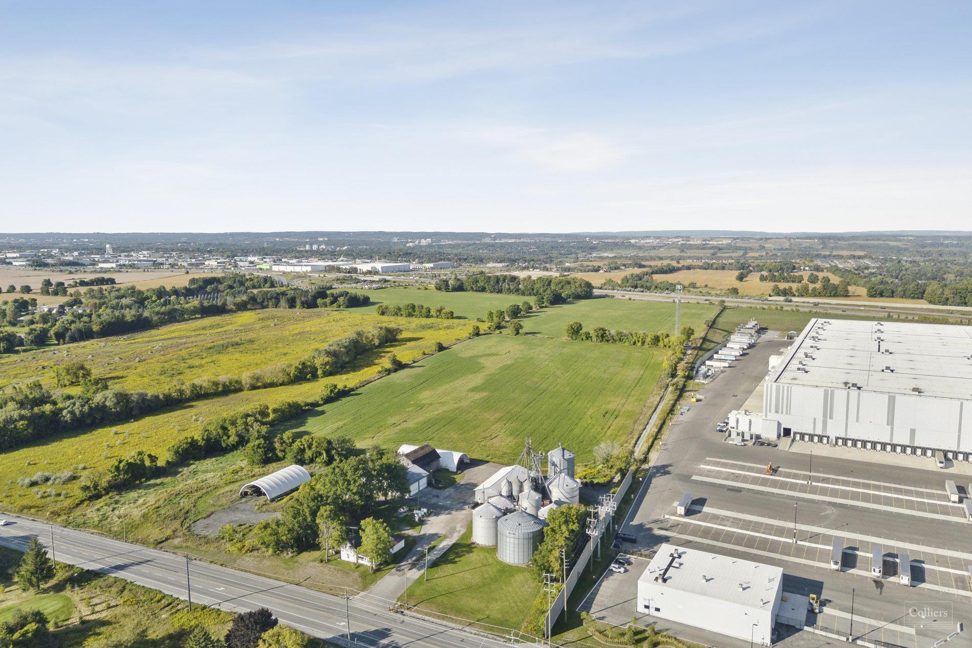 18442 Woodbine Av, Sharon, ON for Sale