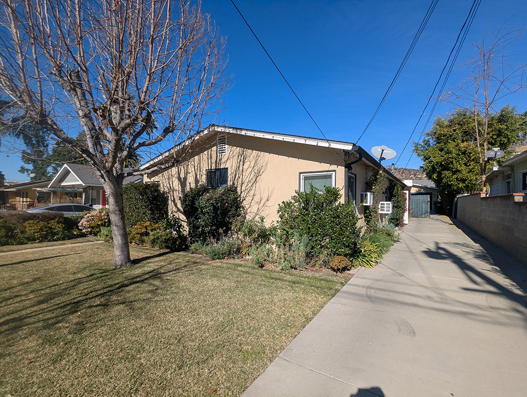 713 W Colorado Blvd, Monrovia, CA for Sale