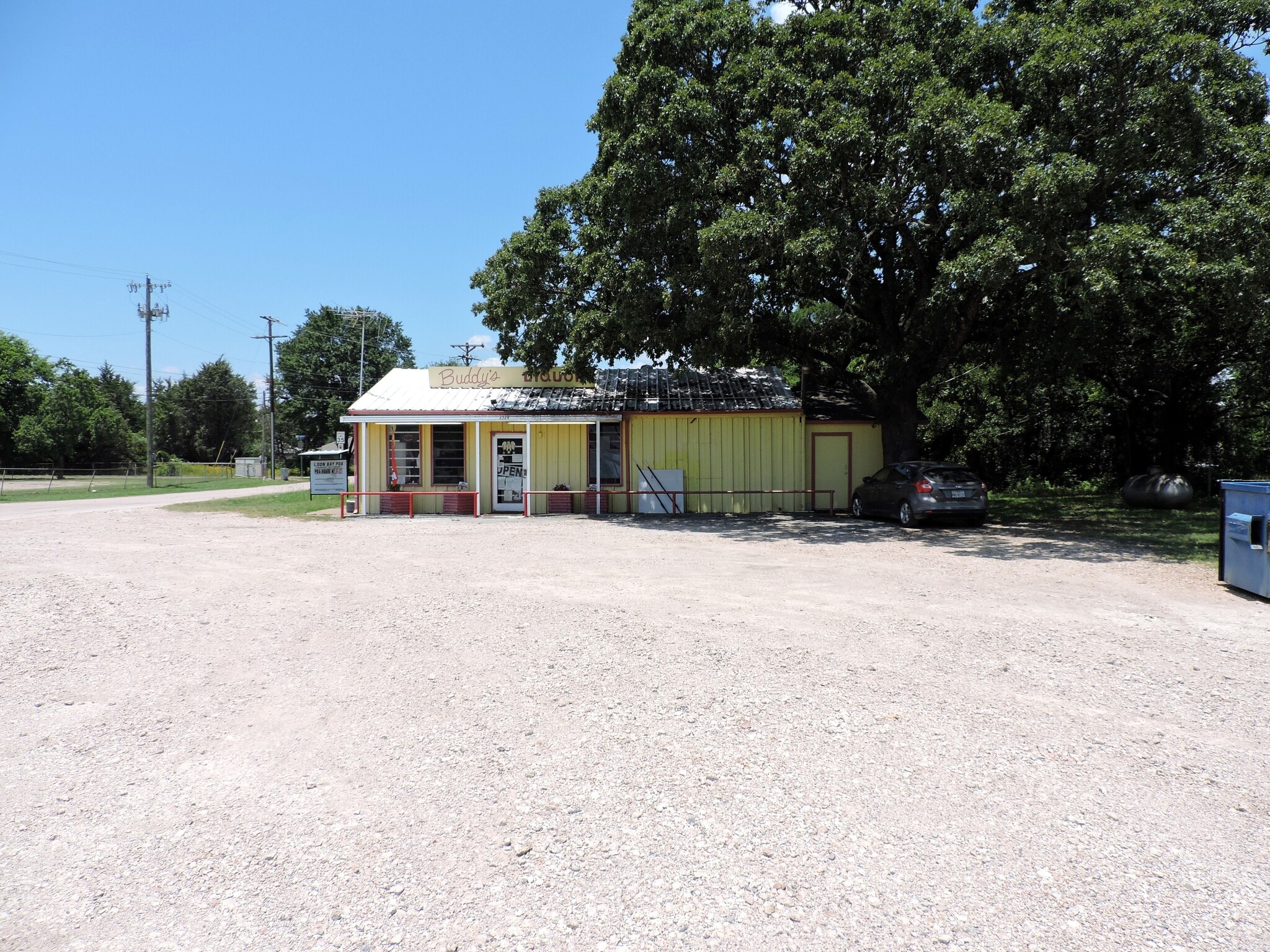 2324 W Main St, Gun Barrel City, TX for Sale