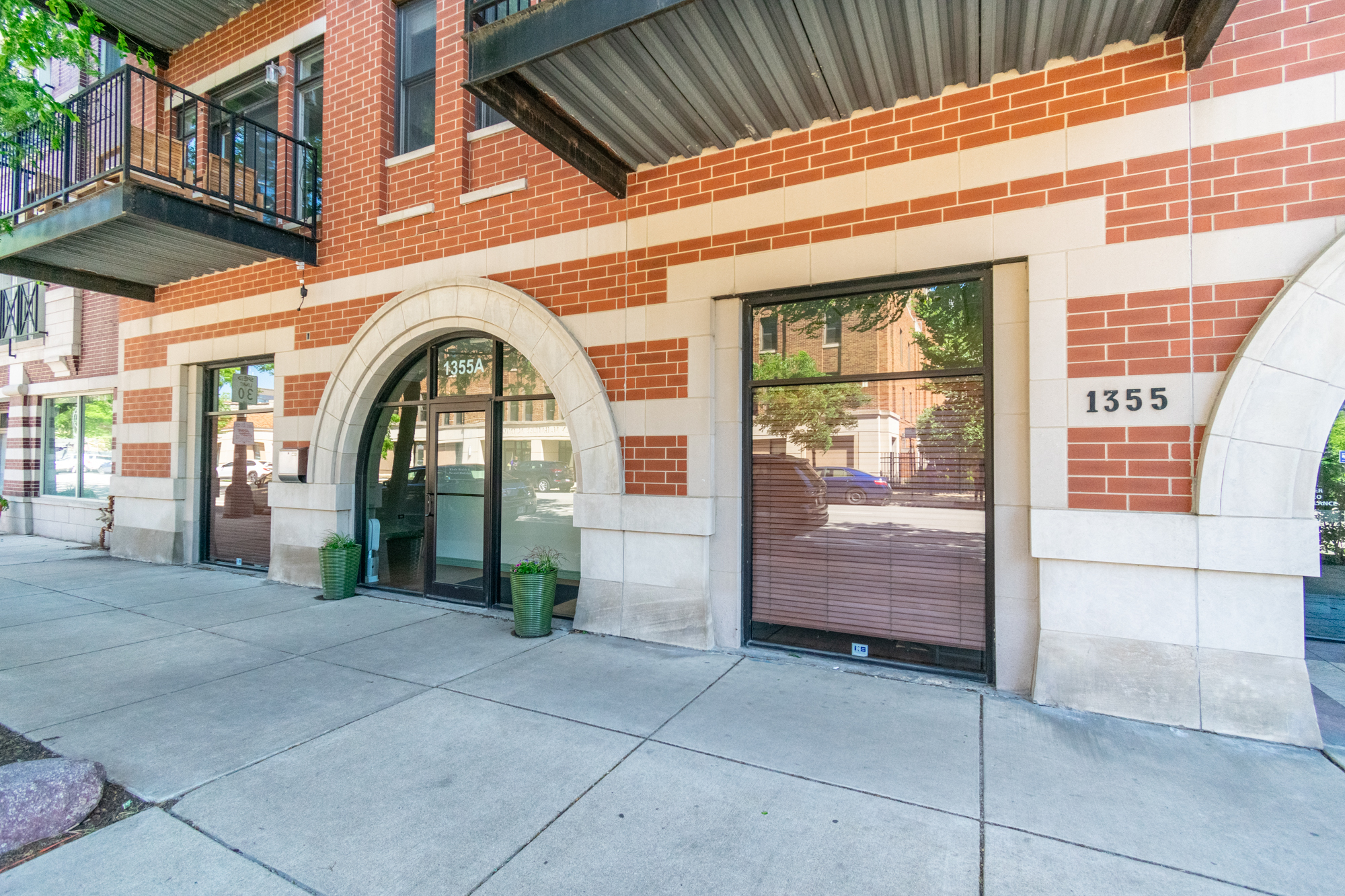 1355 W Washington Blvd, Chicago, IL for Sale