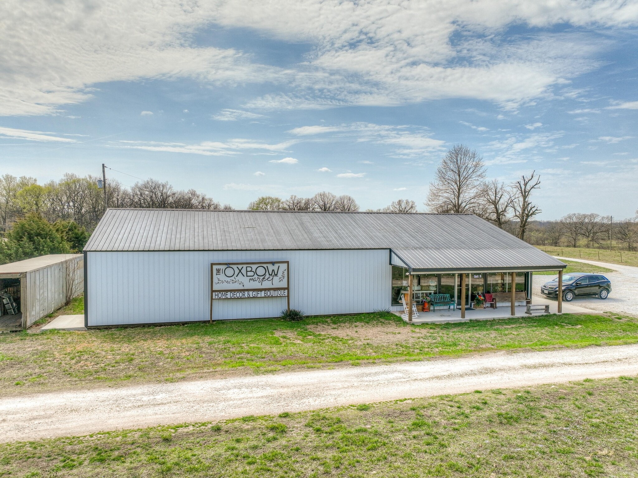 8637 Oxbow Ln, Neosho, MO for Sale