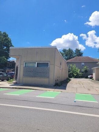 Indianapolis, IN Freestanding - 3125 E New York St Indianapolis, IN Freestanding - 3125 E New York St