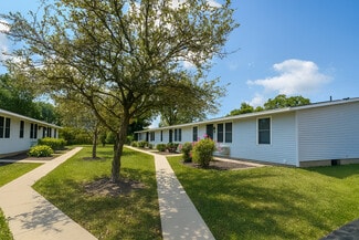 Mansfield, OH Apartments - 500 N Lexington-Springmill Rd