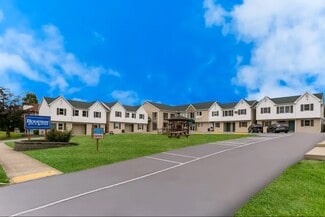 Hershey, PA Hospitality - 43 W Areba Ave