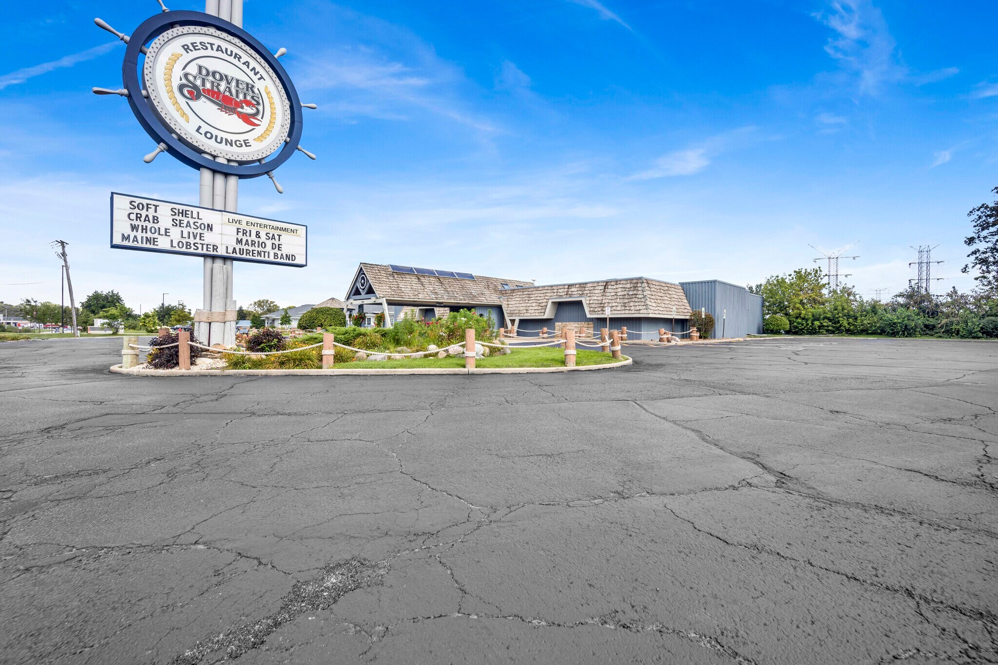 890 E US Highway 45, Mundelein, IL for Sale