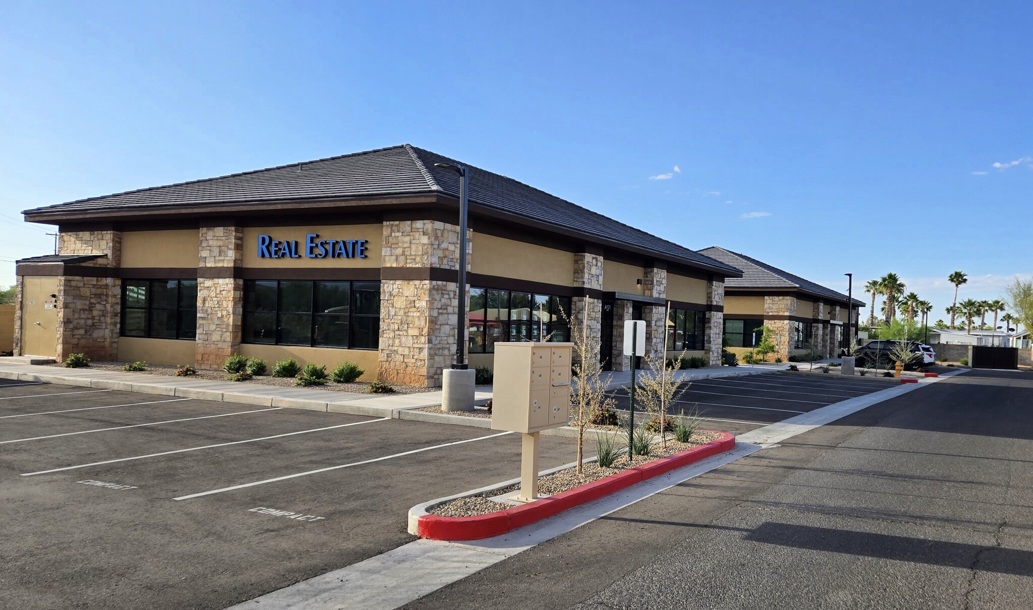 7001 E US Highway 60, Gold Canyon, AZ for Rent