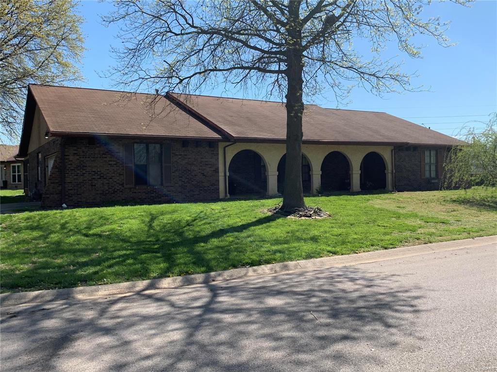 400 University Ave, Belleville, IL for Sale