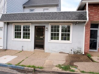 Riverside, NJ Office/Retail - 209 Bridgeboro St