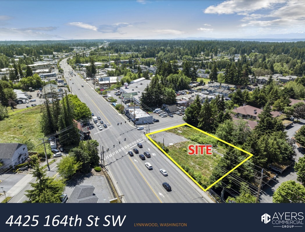 4425 164th St SW, Lynnwood, WA for Sale