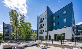 Amherst, NY Apartments - 2915-2949 N Forest Rd
