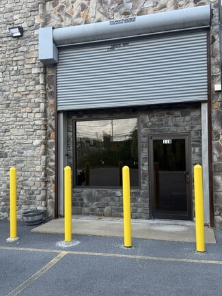 Beckley, WV Office/Retail - 114-120 Hankwoods Dr