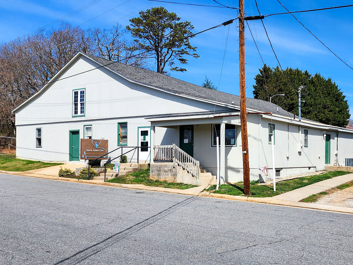 106 Center St, Gretna, VA for Rent