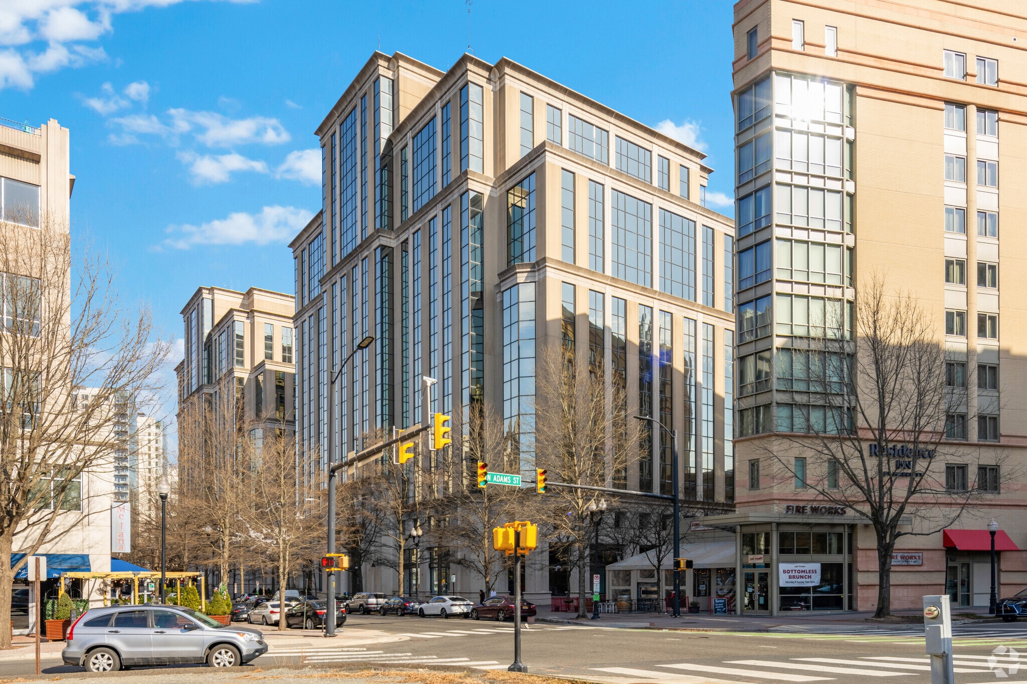 2300 Clarendon Blvd, Arlington, VA for Rent