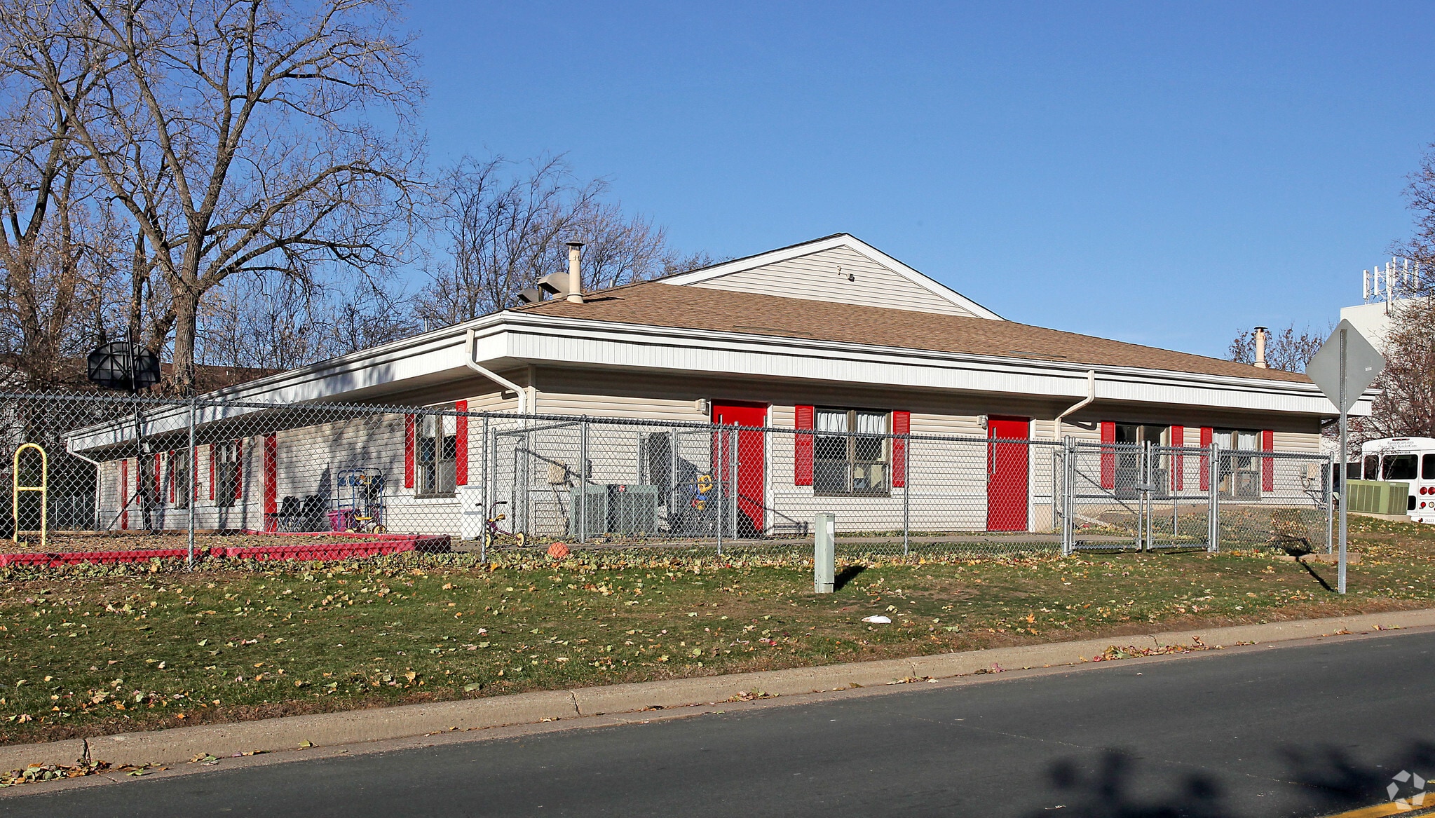 2036 County Road D E, Maplewood, MN for Sale