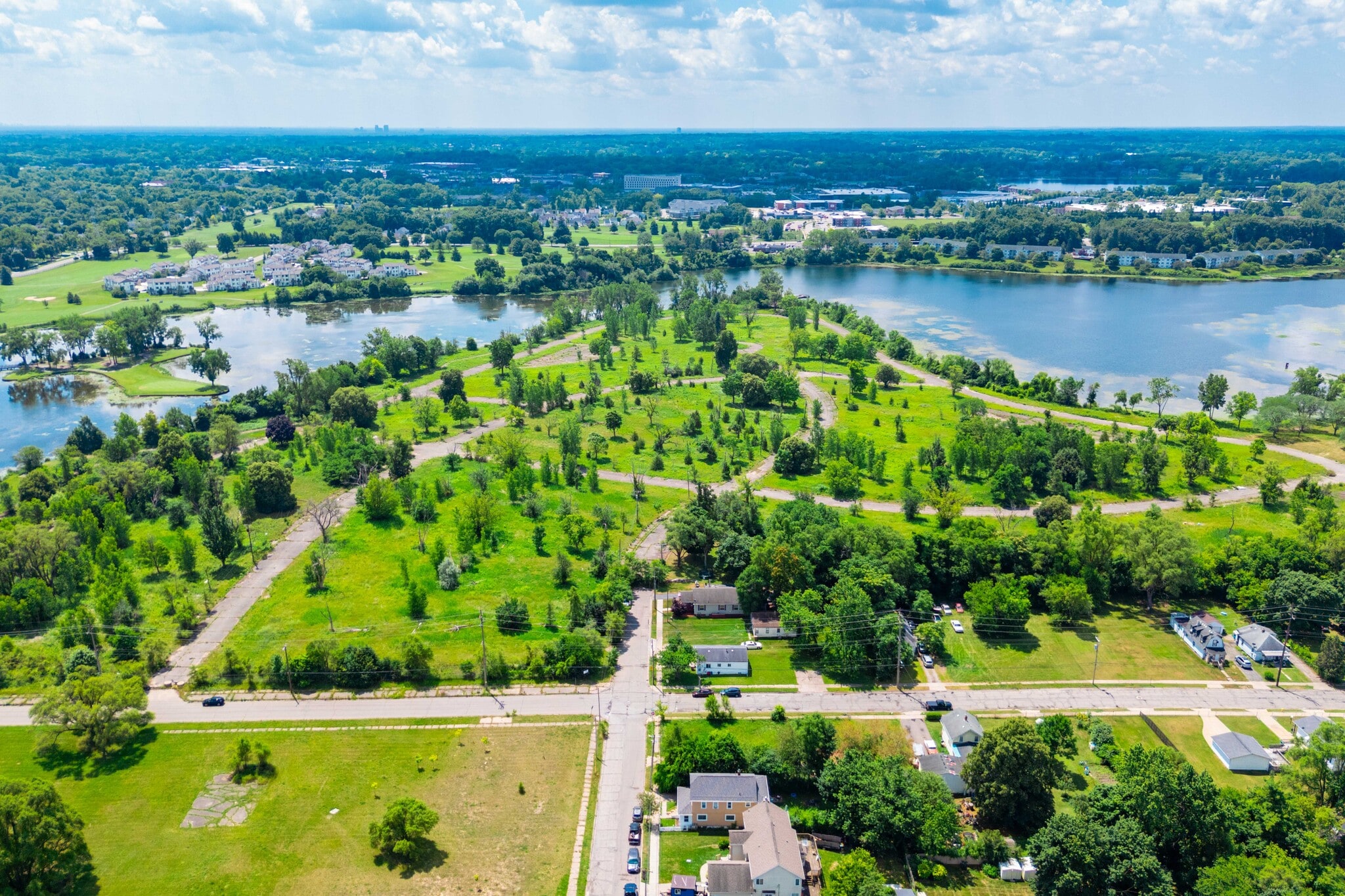 535 Branch St, Pontiac, MI for Sale