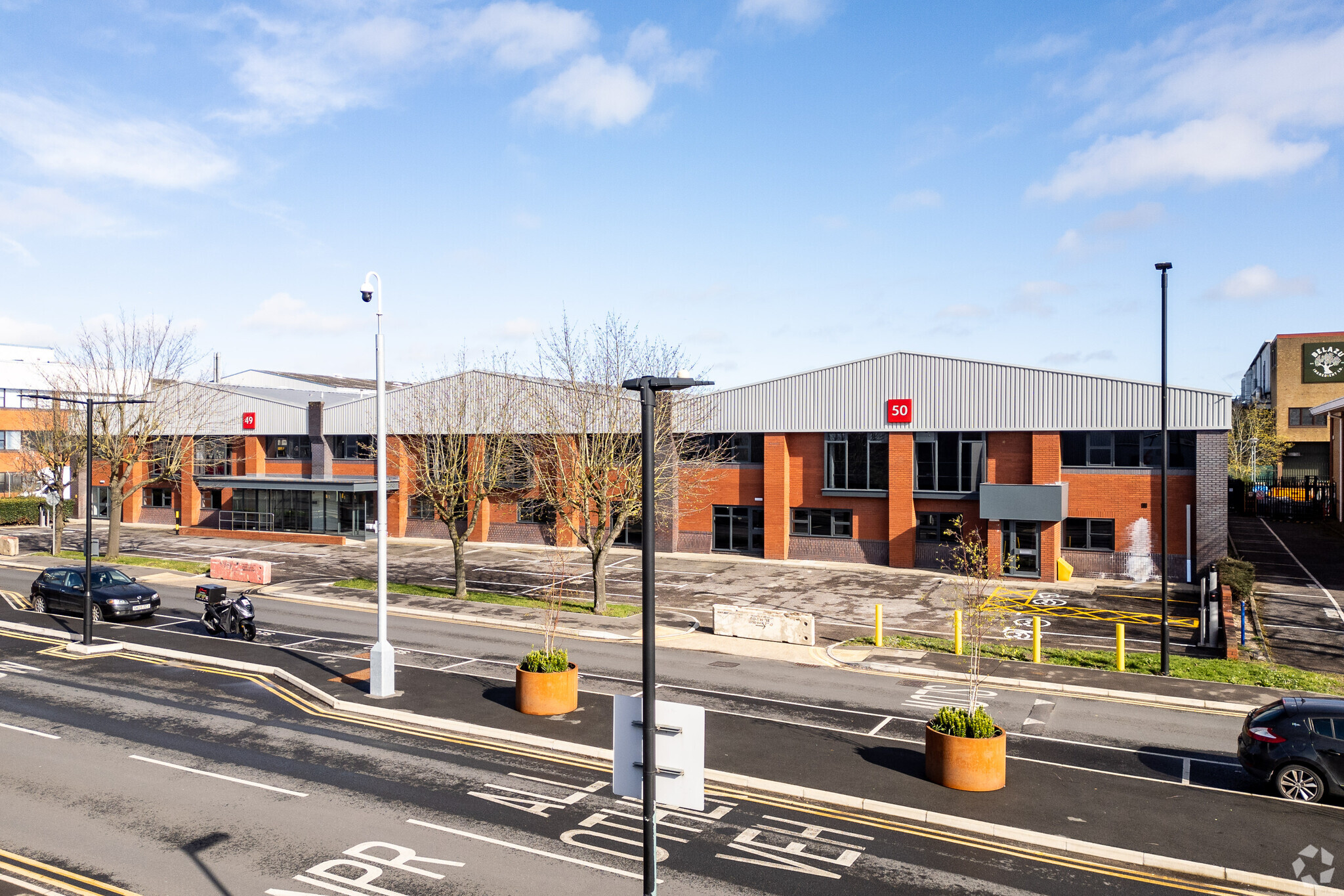 419-420 Bridport Rd, Greenford, LND for Rent