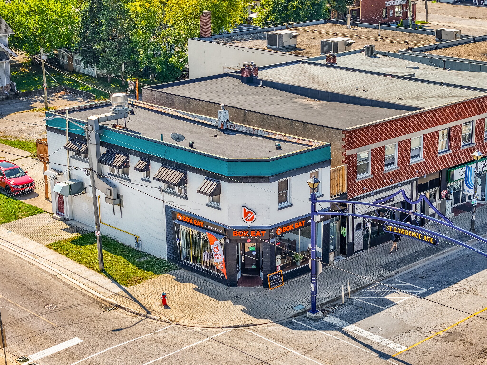 4654 Queen St, Niagara Falls, ON for Sale