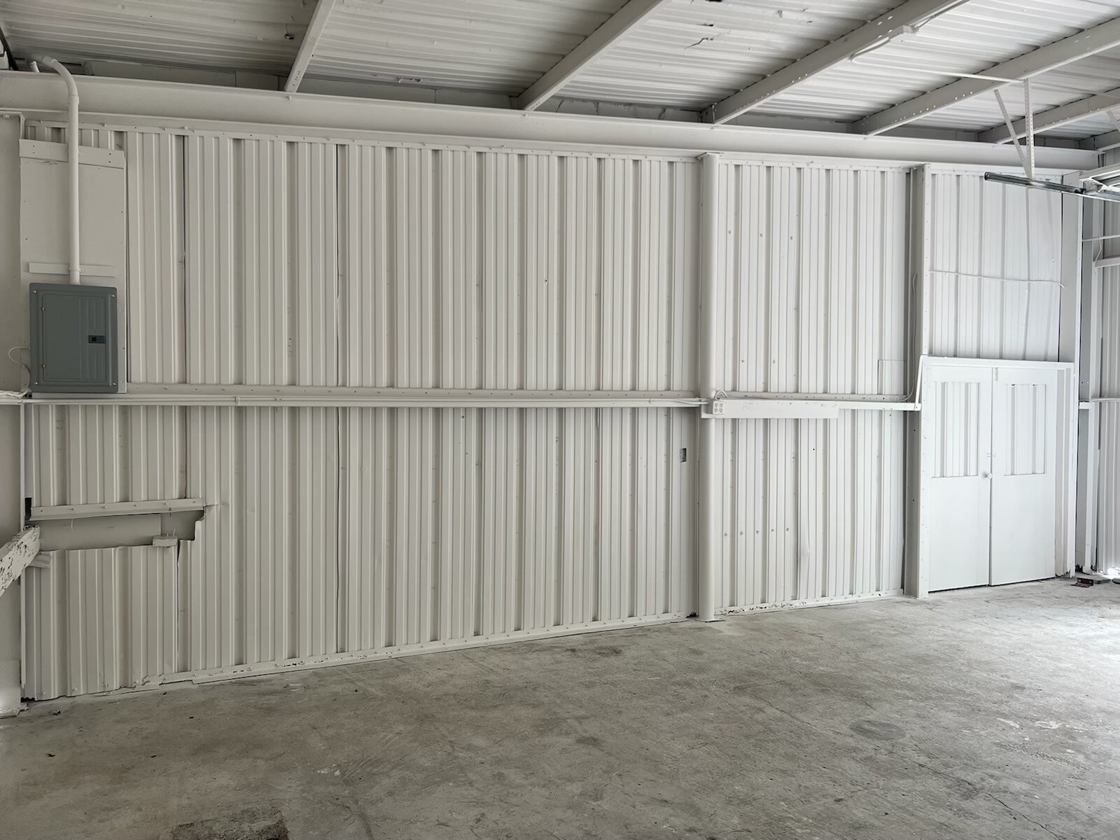 1406 Clearwater Largo Rd N Largo, FL 33770 Office Property for Lease