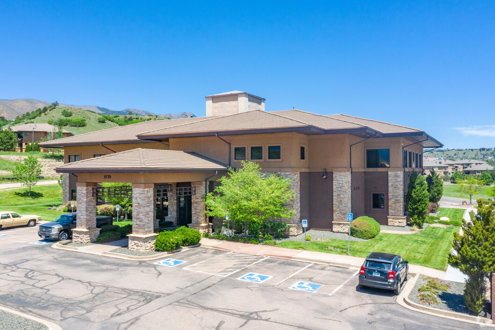 5731 Silverstone Ter, Colorado Springs, CO for Rent