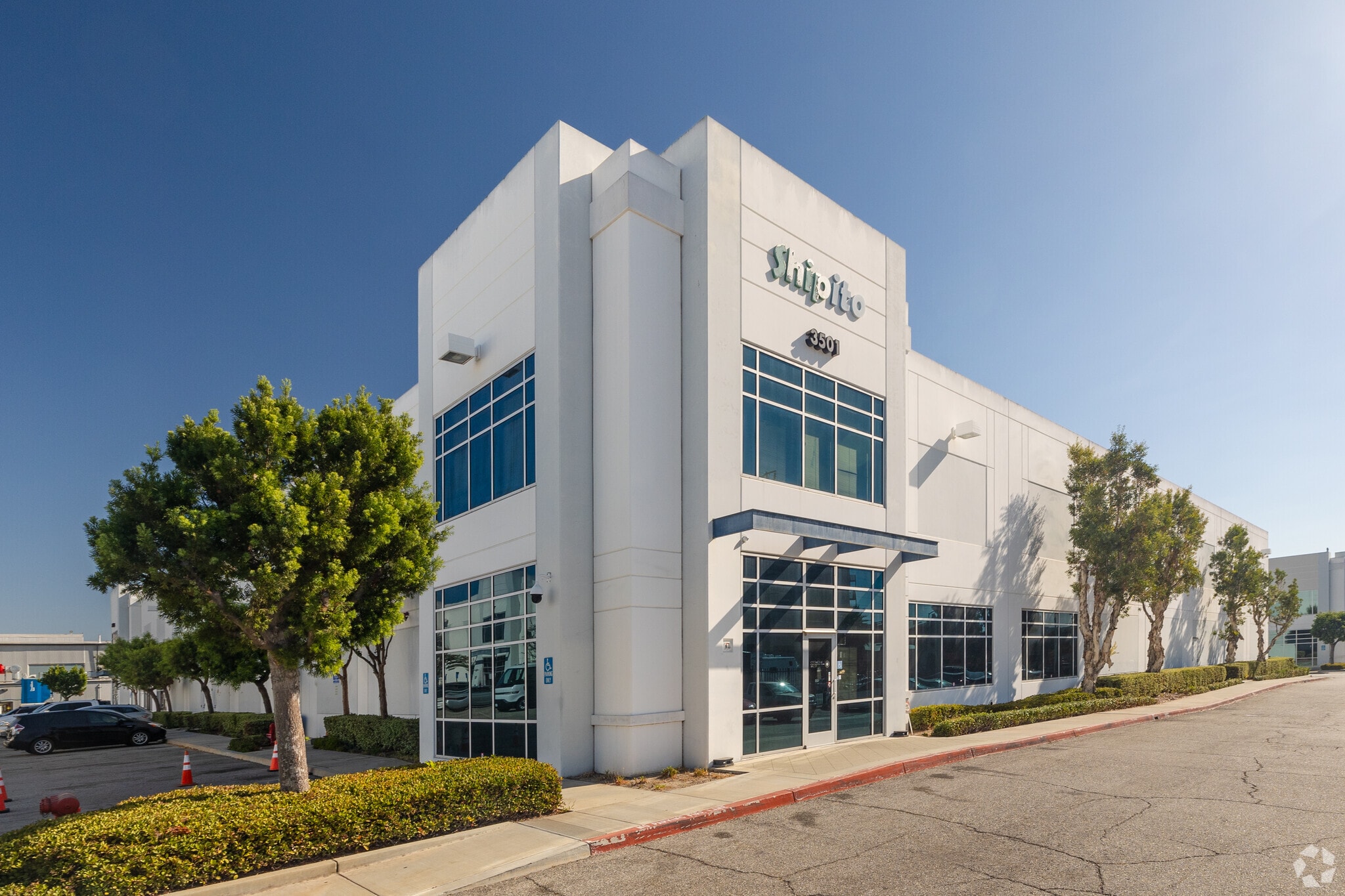 3501 Jack Northrop Ave, Hawthorne, CA for Rent