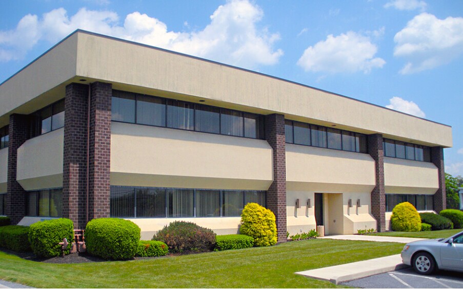 2090 Linglestown Rd, Harrisburg, PA for Rent