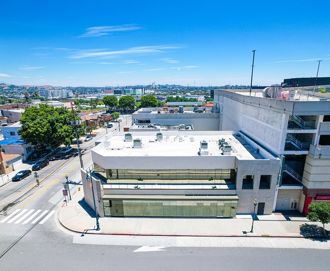 990 N Hill St, Los Angeles, CA for Rent