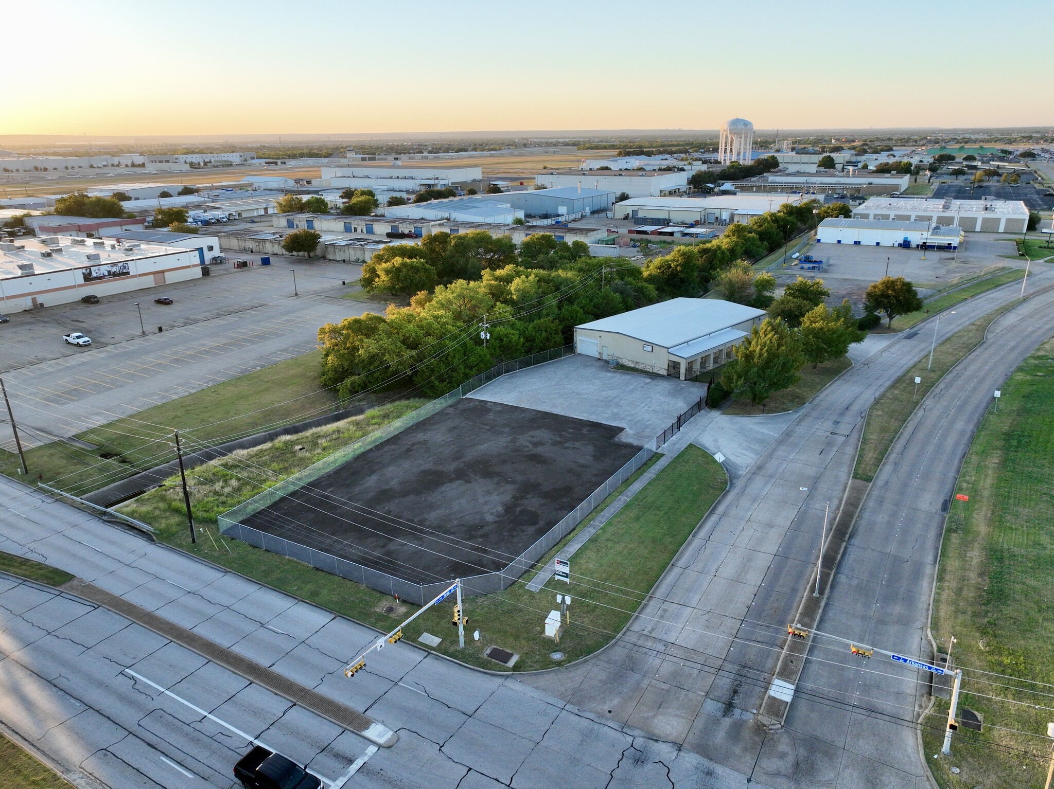 2605 Forum Dr, Grand Prairie, TX for Rent