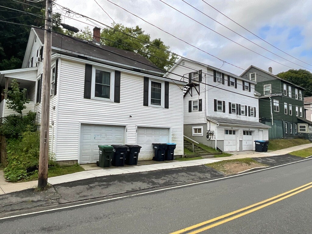 180 Center st, Lee, MA for Sale