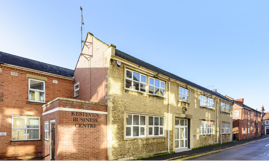 2 Kesteven St, Sleaford, LIN for Rent
