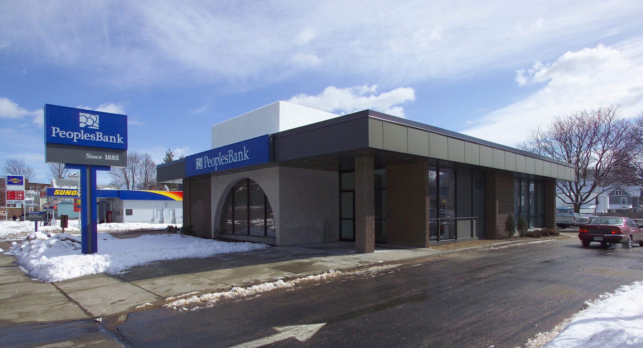 596 South St, Holyoke, MA for Sale