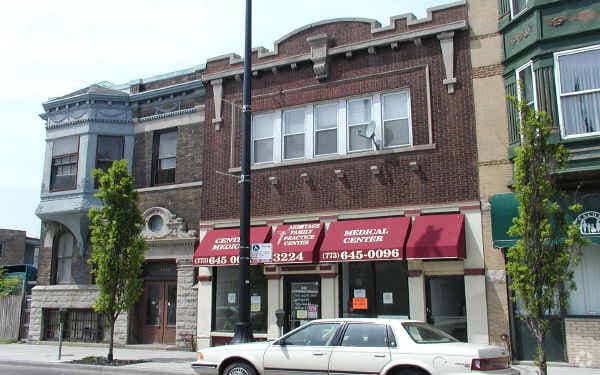 3224 W Armitage Ave, Chicago, IL for Rent
