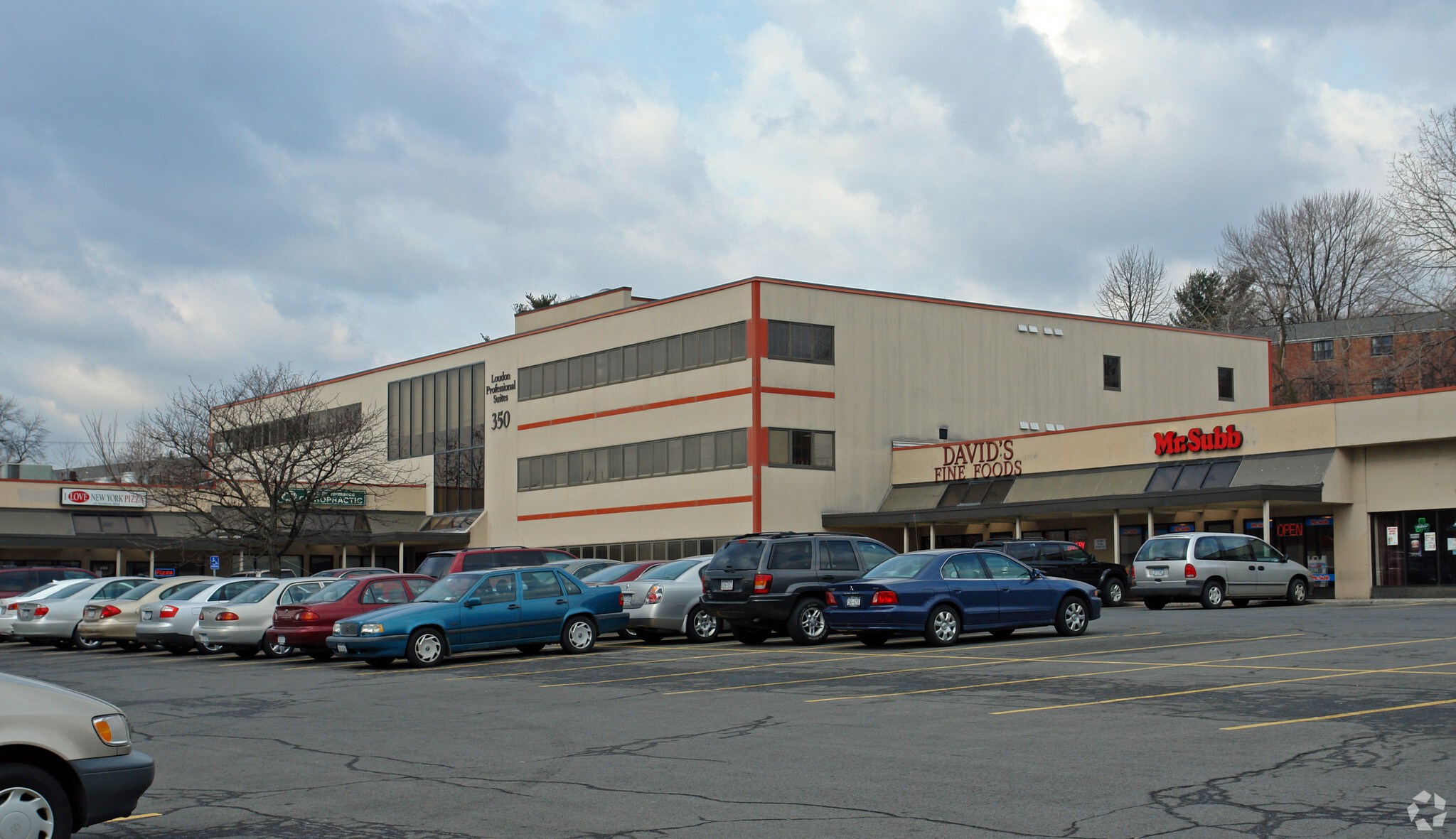 350-359 Northern Blvd, Albany, NY for Rent