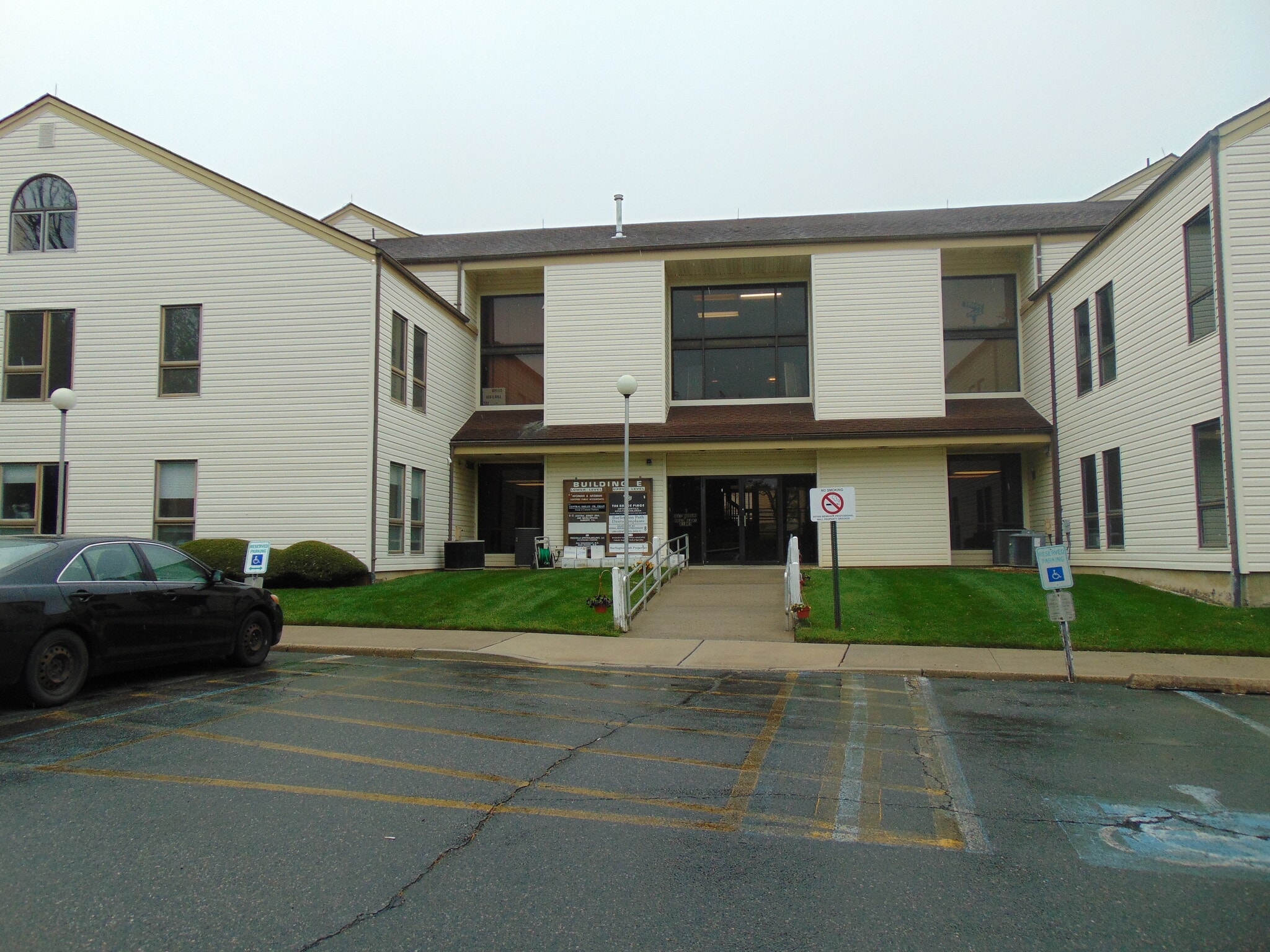 509 Stillwells Corner Rd, Freehold, NJ for Rent