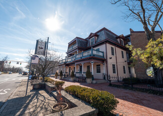 Worthington, OH Retail - 649 High St