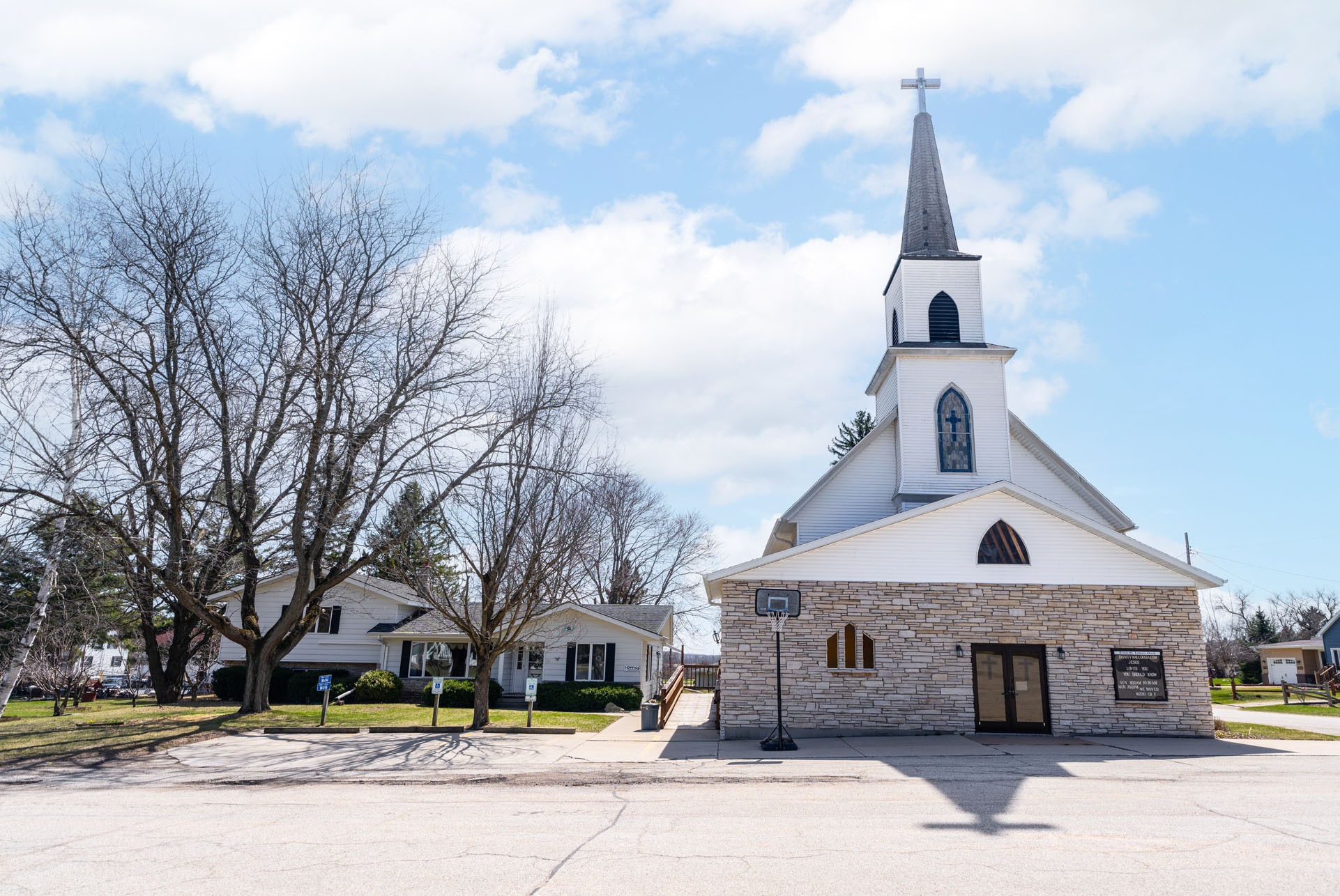 W498 Elm St, Campbellsport, WI for Sale