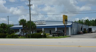 Fort Myers, FL Warehouse - 12090 Metro Pky