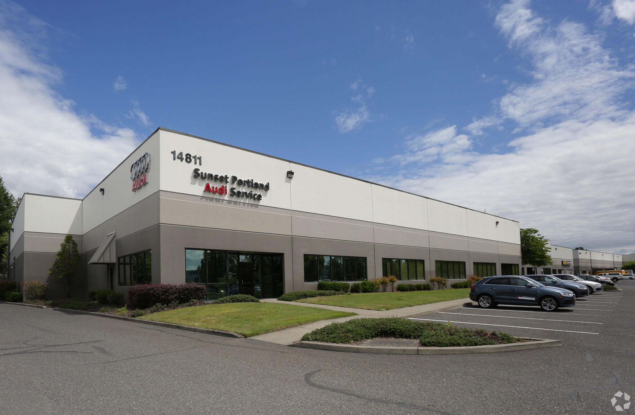 14991-15091 NE Airport Way, Portland, OR for Rent
