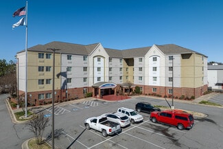 Little Rock, AR Hospitality - 10520 W Markham St